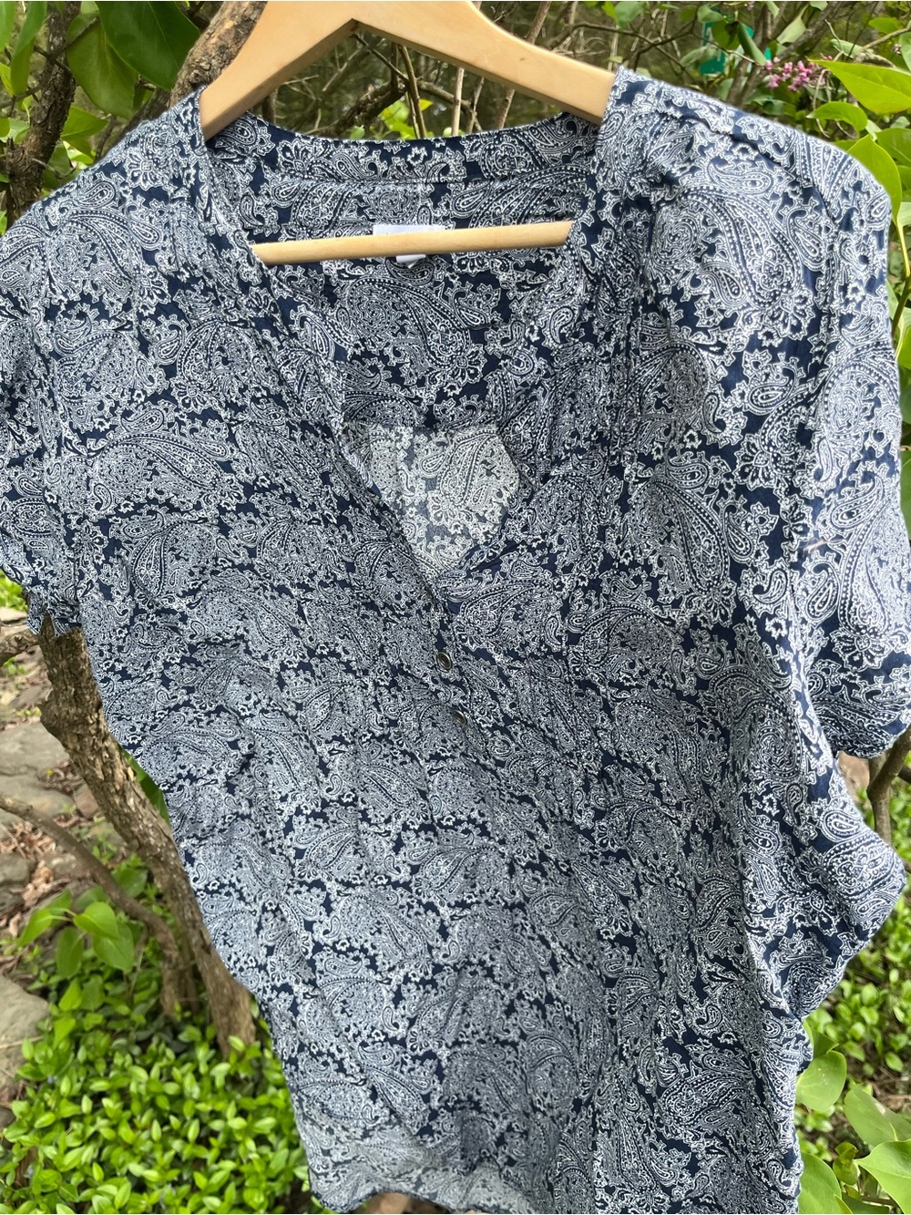 Westport Navy & White Paisley V-Neck Button Front Blouse